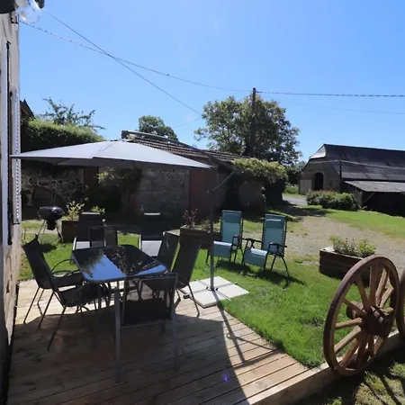 Gite Charmant Avec Cheminee, Jardin, Terrasse, Wifi, Pres Des Gorges De La Truyere Et Villages Medievaux - Fr-1-742-159 Holiday home Leucamp